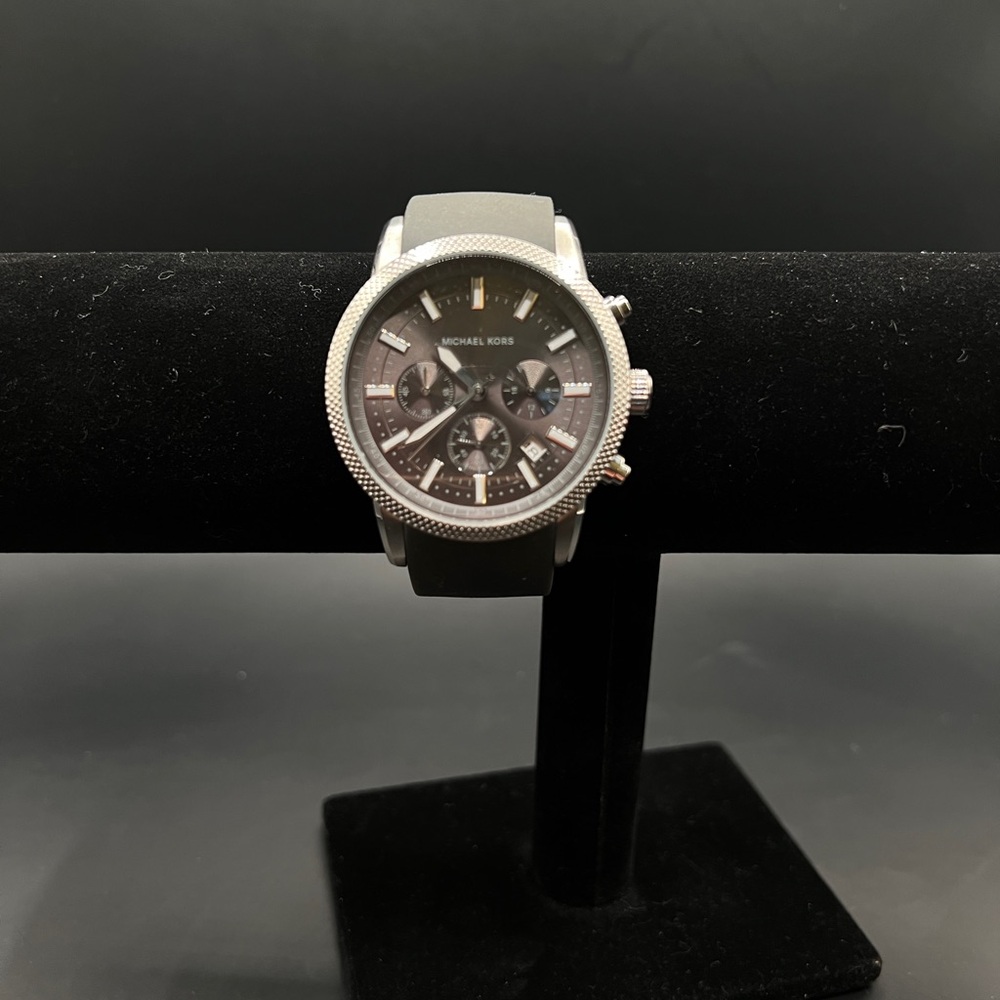 Michael Kors Scout Watch - Picture 7 of 10